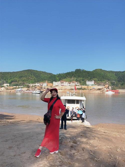 娜美罗宾女帝acg性处理漫画推荐